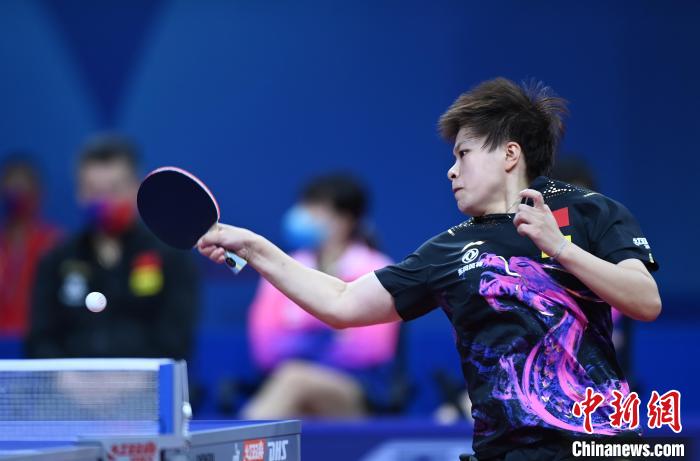 的进攻和防 的进攻和防